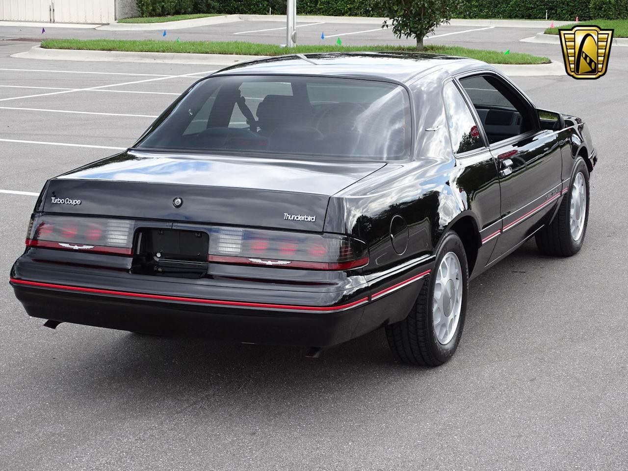 1988 FORD THUNDERBIRD