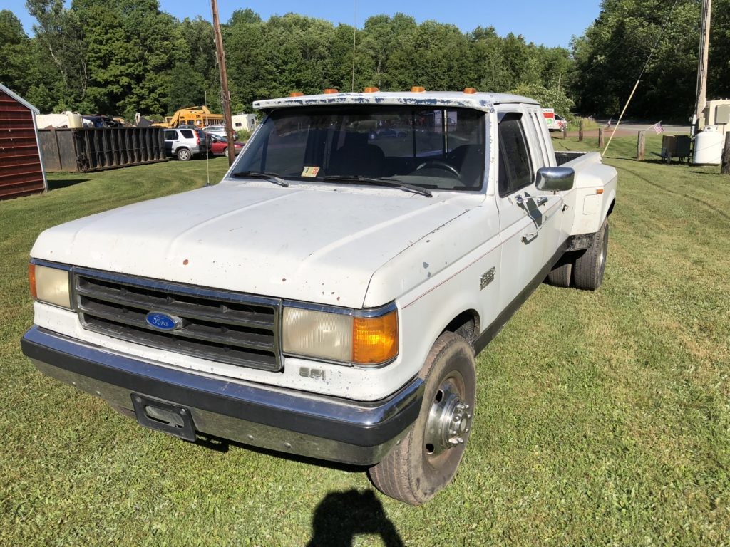1989 FORD F-350