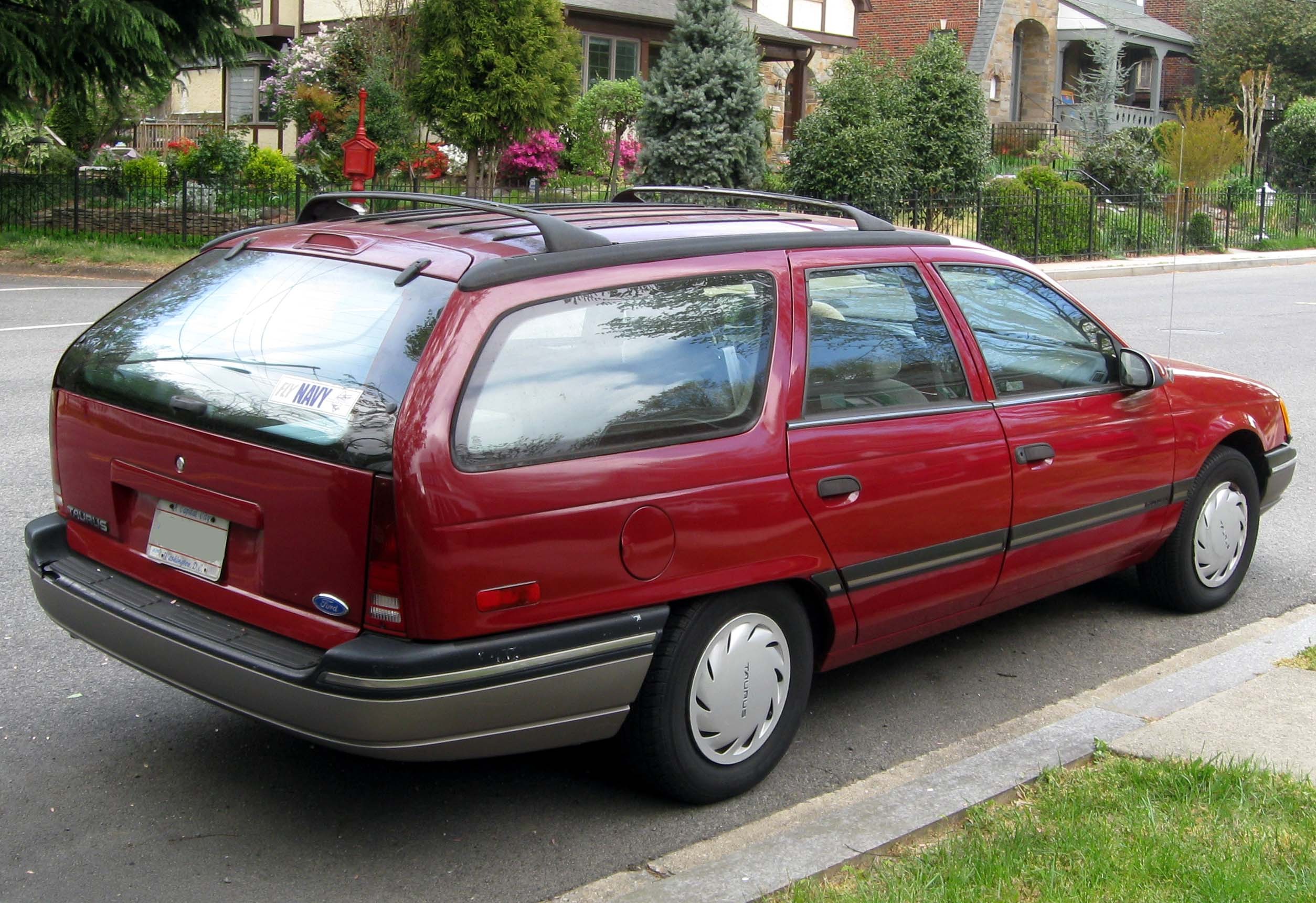 1989 FORD TAURUS