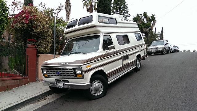 1990 FORD E-250