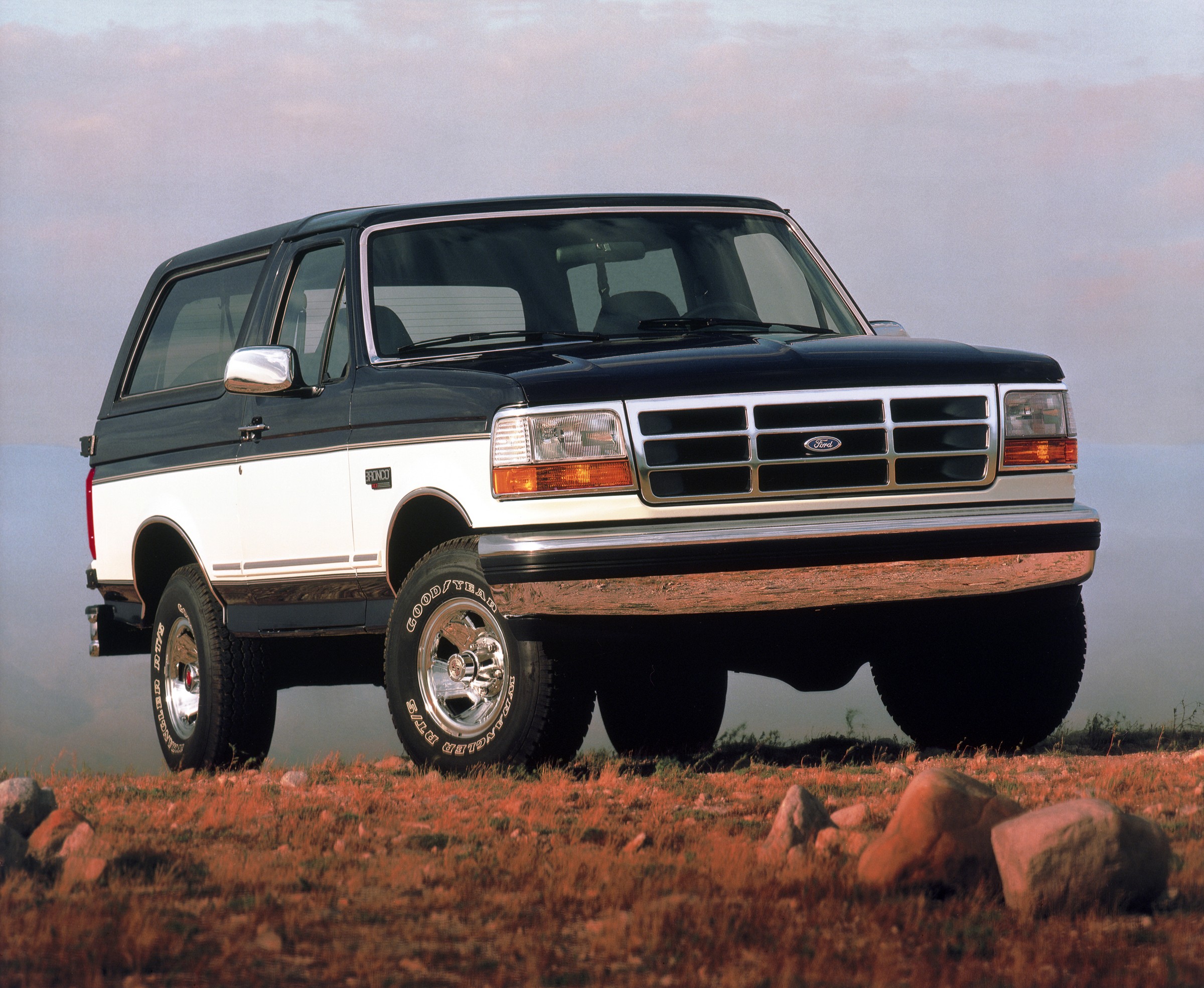 1993 FORD BRONCO