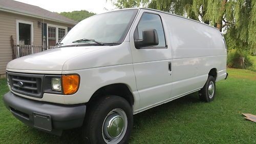 2003 FORD E-250