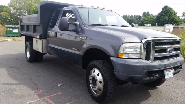 2003 FORD F-550