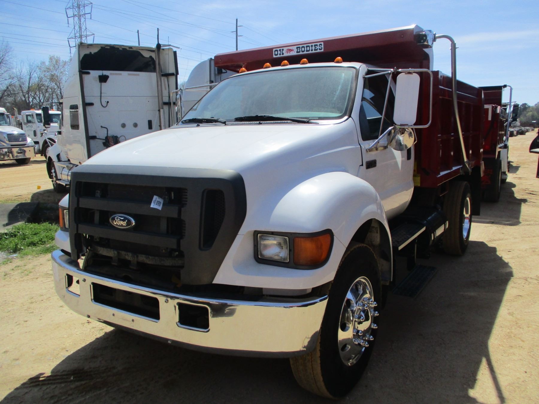 2004 FORD F-750