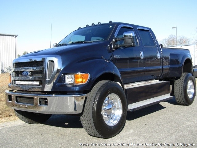 2006 FORD F-750