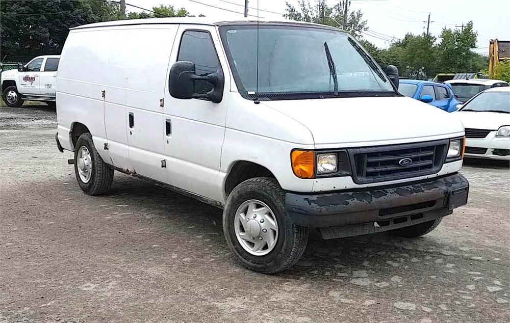 2007 FORD E-250