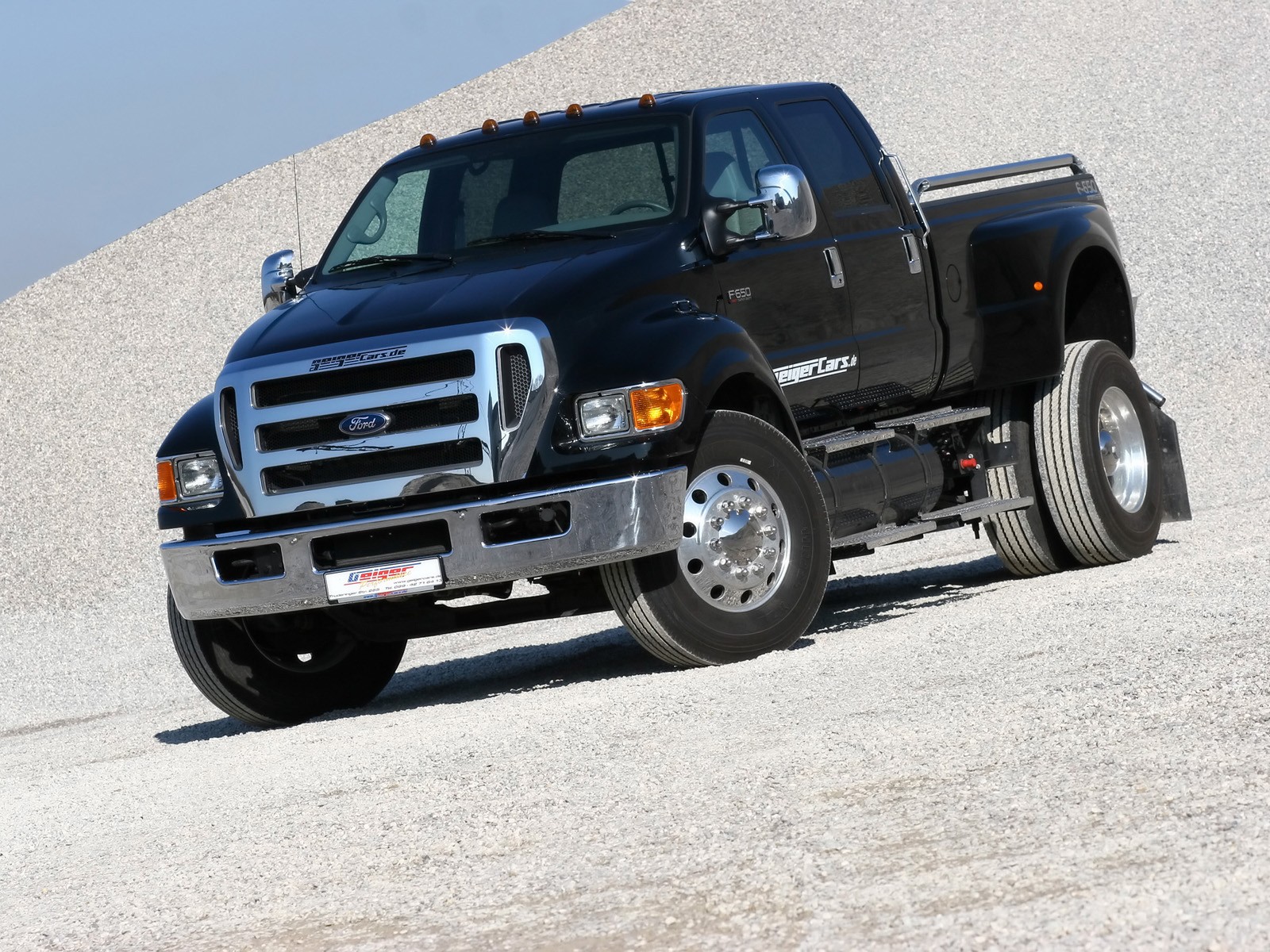 2008 FORD F-650