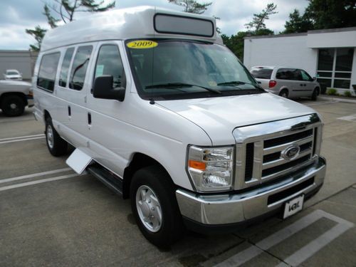 2009 FORD E-250