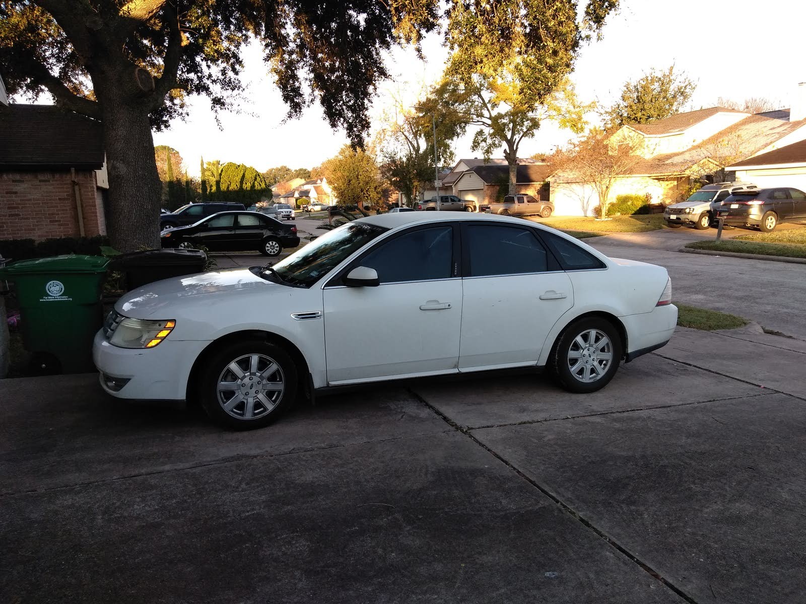 2009 FORD TAURUS